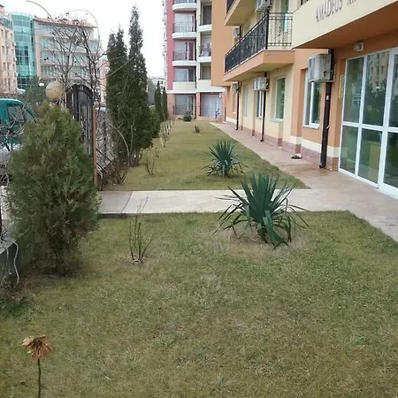 амадеус Xlx Apartamento *